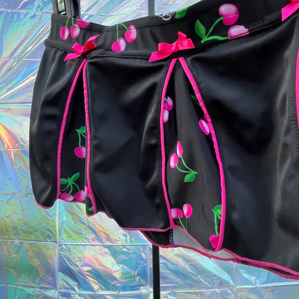 SHIPS FREE Hustler M/L micro mini cherry print pleated lycra skirt